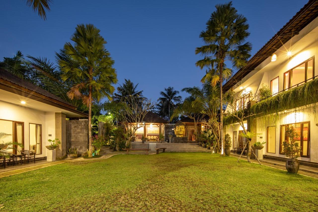 Ubud Raya Boutique Hotel Esterno foto