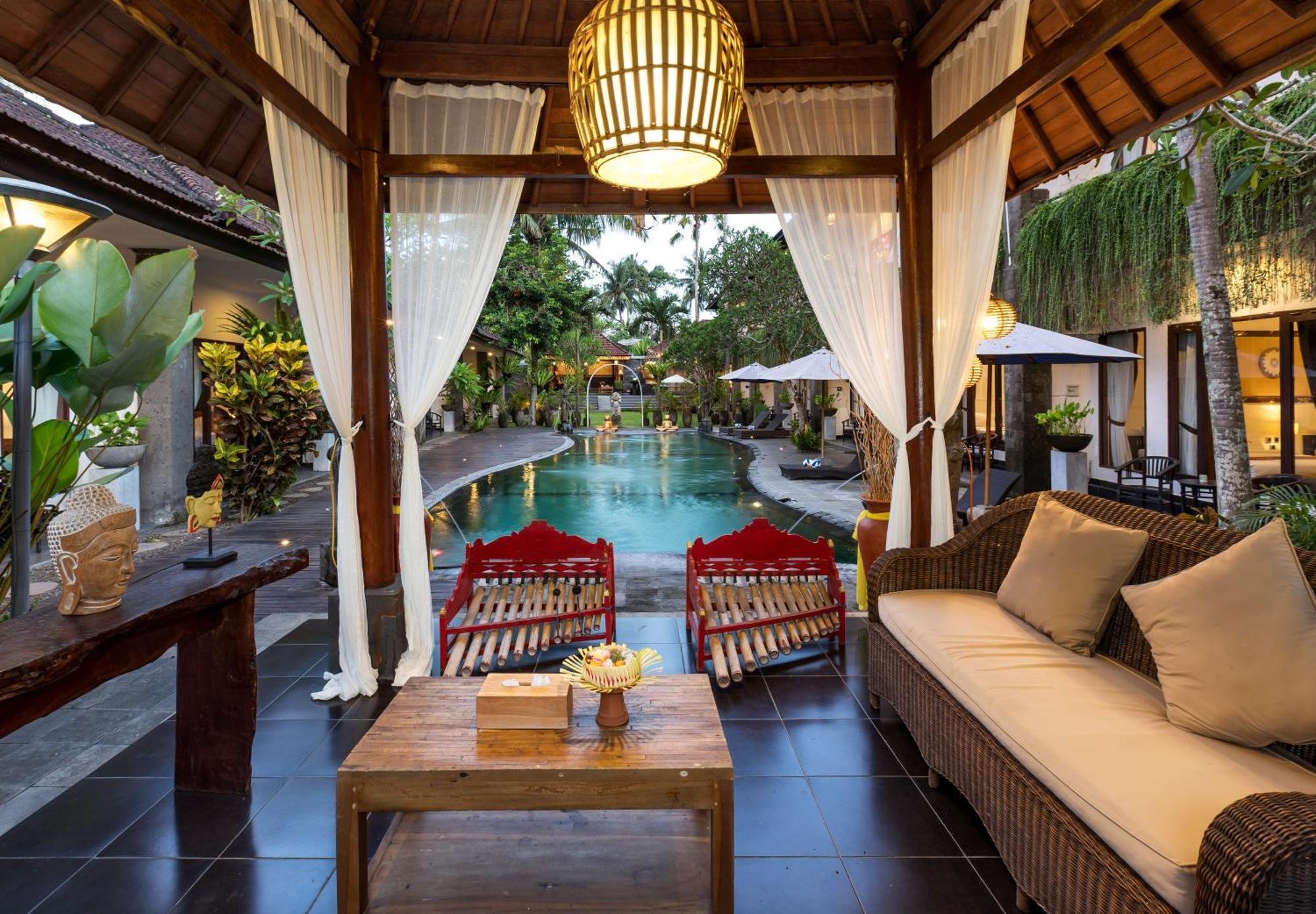 Ubud Raya Boutique Hotel Esterno foto
